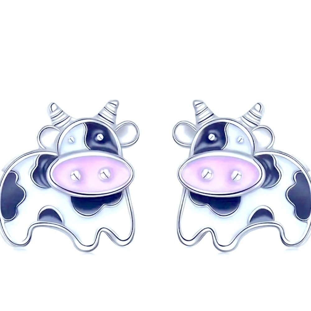 🐮NWT CUTE COW STUD EARRINGS🐮